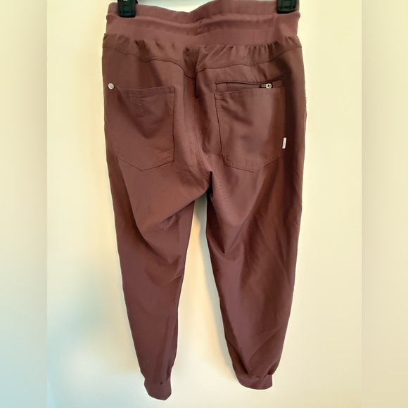 Vuori - Daily Joggers - Women's - Picture 6 of 8